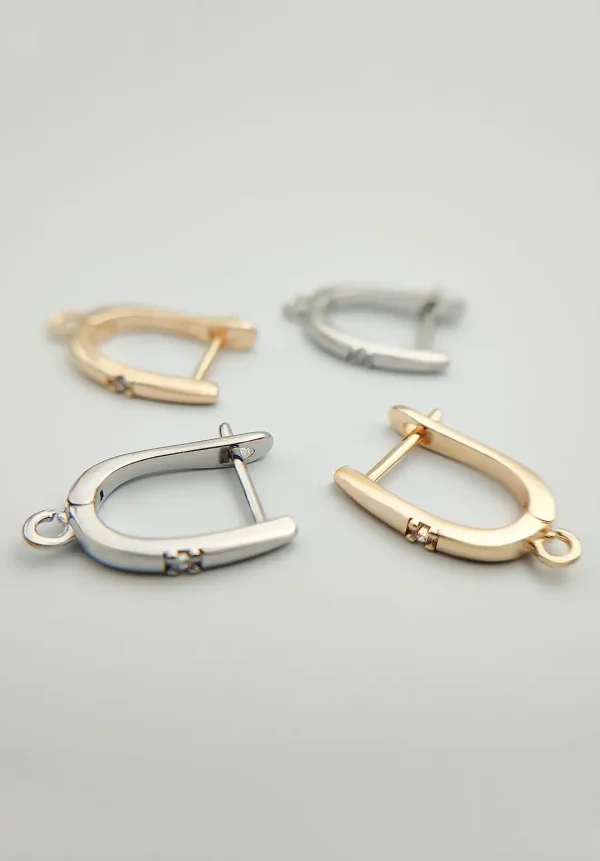 پایه گوشواره حلقه‌ای قفل دار کوچک نگین‌دار نقره ای و طلایی– کد EH-001