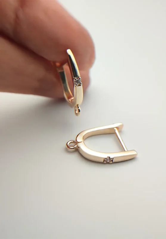 پایه گوشواره حلقه ای قفل دار آب طلا با نگین زیرکنیا بدون تغییر رنگ- کد EH-001